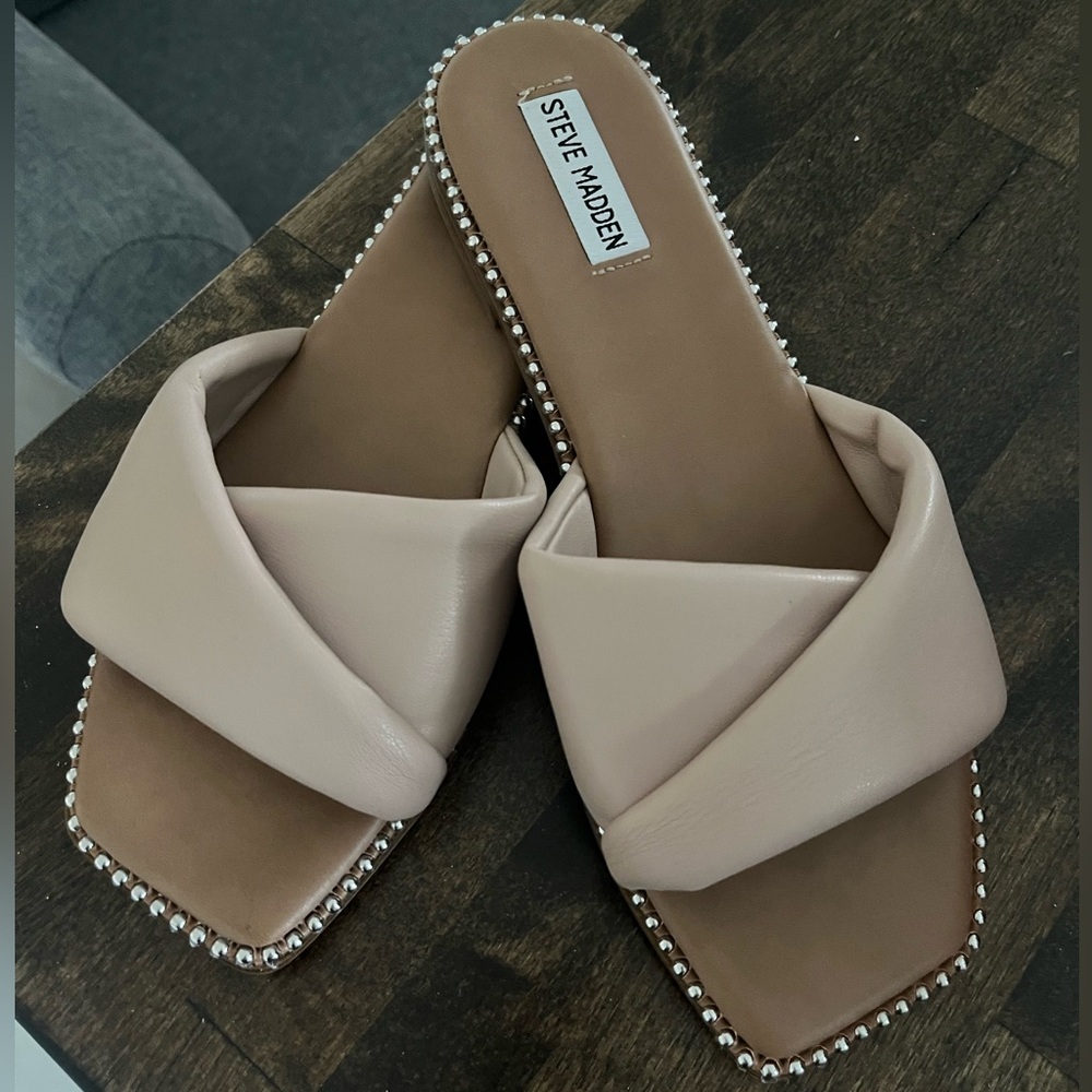 Pink/nude Steve Madden Sandals